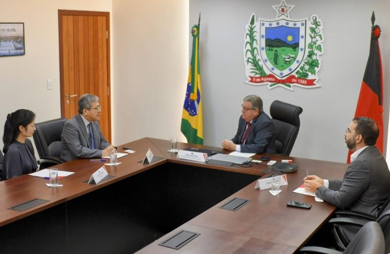 João Azevêdo apresenta oportunidades de investimentos na Paraíba a cônsul do Japão no Nordeste