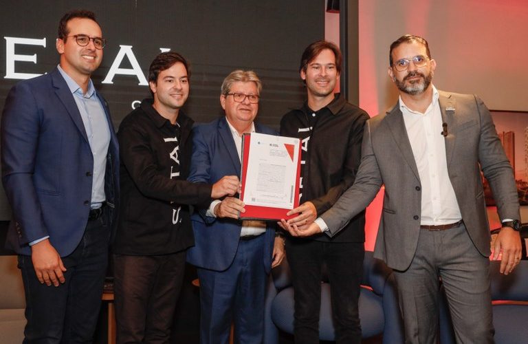 João Azevêdo formaliza instalação do oitavo empreendimento do Polo Turístico Cabo Branco com áreas comerciais, parque aquático e apartamentos com vista 360º