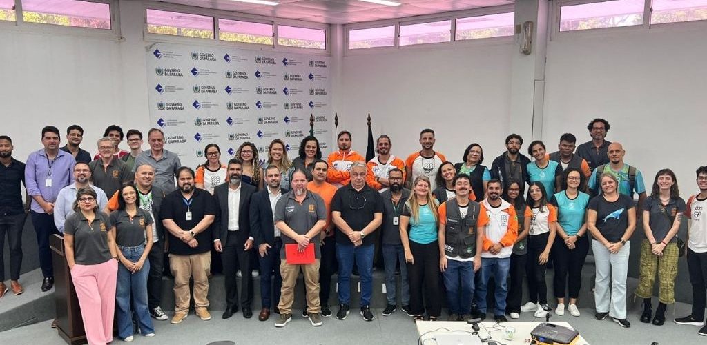 Preamar analisa proposta de intervenção emergencial na orla do Bessa