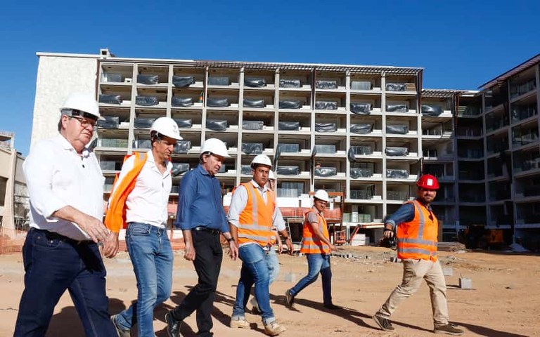 João Azevêdo visita obras do Polo Turístico Cabo Branco e destaca importância do complexo na economia da Paraíba