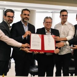 João Azevêdo assina contrato com maior ecossistema de turismo de saúde e bem-estar do Ocidente para o Polo Turístico Cabo Branco