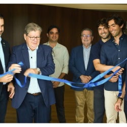 João Azevêdo vai à inauguração de fábrica de pisos e painéis vinílicos em Alhandra e destaca desempenho da Paraíba na atração de investimentos