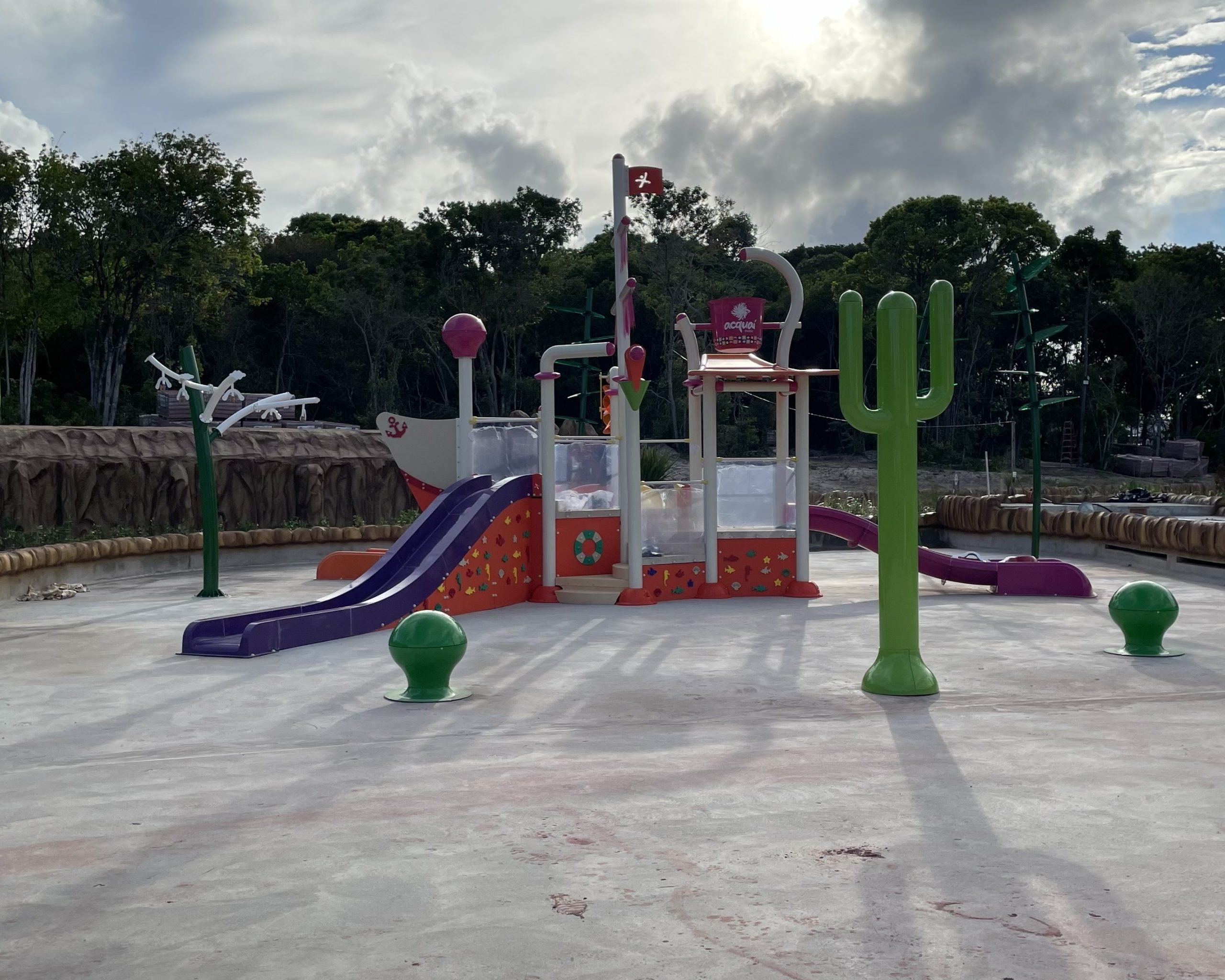 Acquaí Parks & Resort